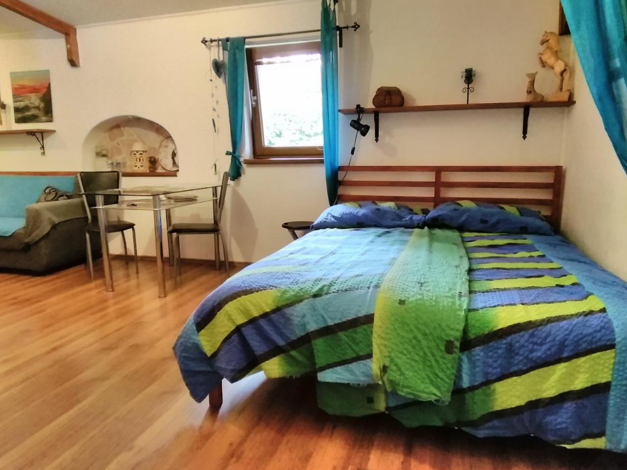 Sophia Cozy Self Catering Apartment Dolni Brezany Exteriér fotografie